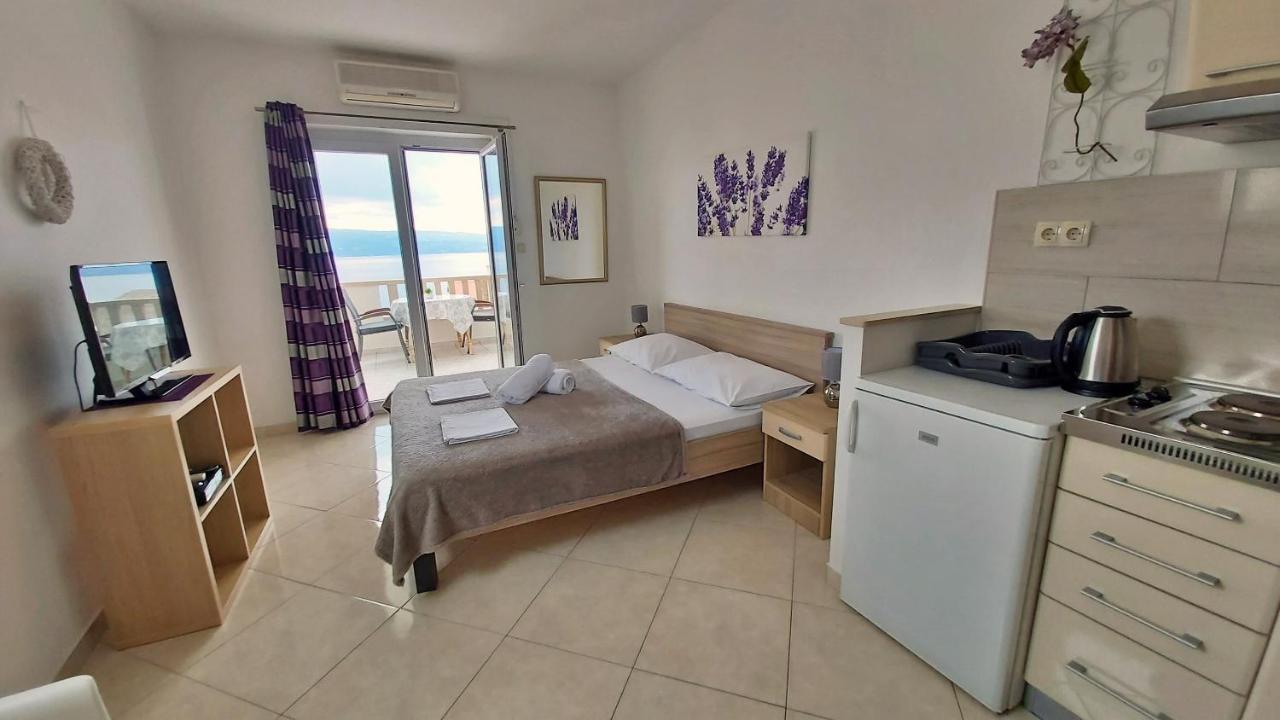 Apartments Nemira Omiš Kültér fotó