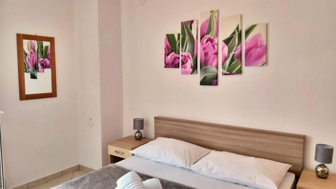 Apartments Nemira Omiš Kültér fotó