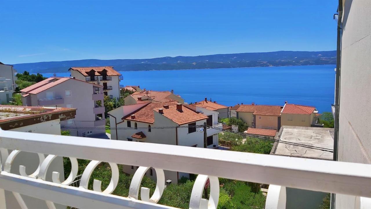 Apartments Nemira Omiš Kültér fotó