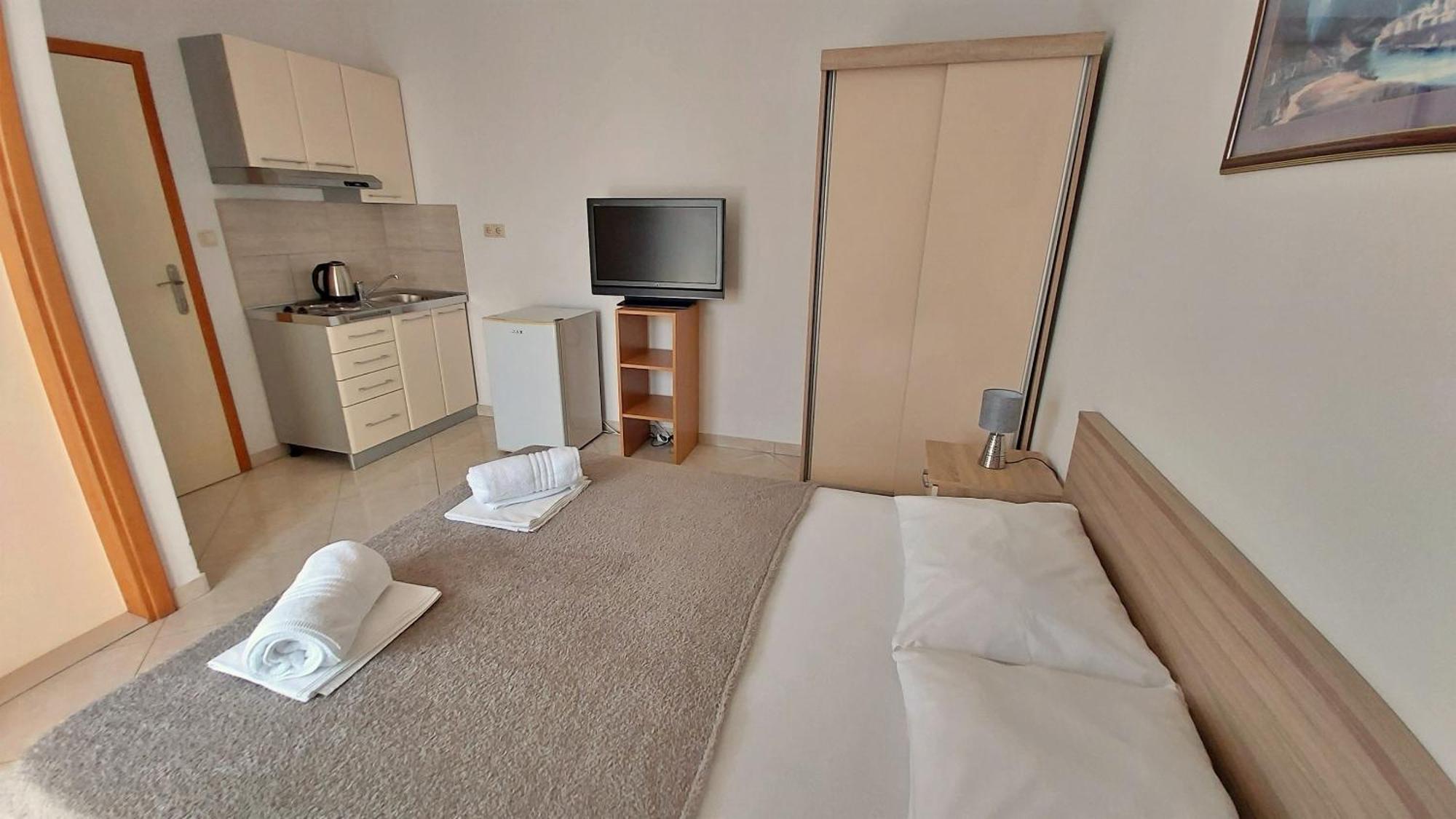 Apartments Nemira Omiš Szoba fotó